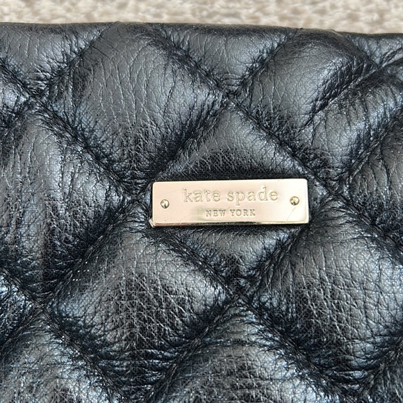 🌟Kate Spade Quilted Zip Tote🌟 - Picture 4 of 17